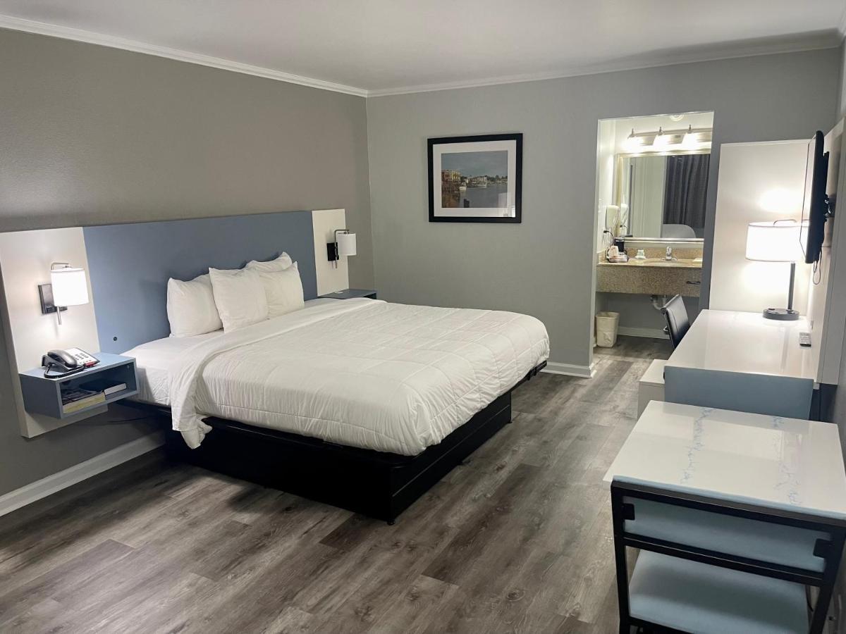 Quality Inn & Suites Georgetown Ngoại thất bức ảnh